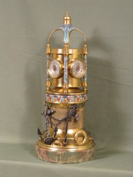  Industrial clock in the form of a capstan