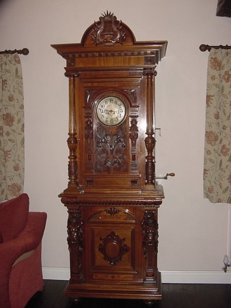 A musical symphonion longcase