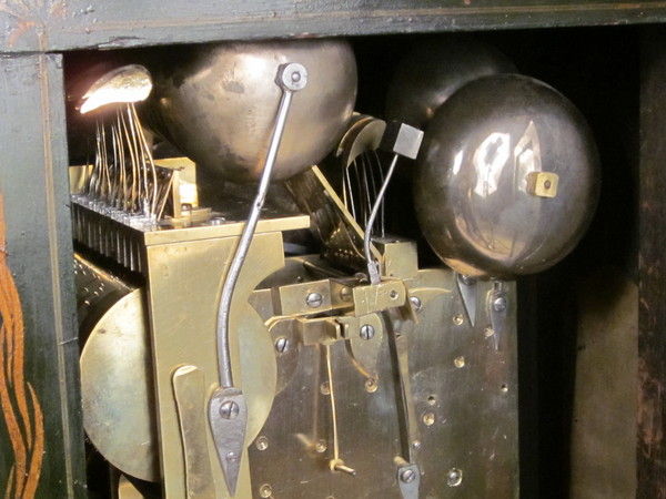 Chiming and musical green lacquer bracket clock for the oriental market