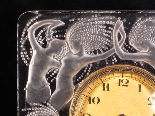 Les Sirenes, signed to the base R.Lalique, France