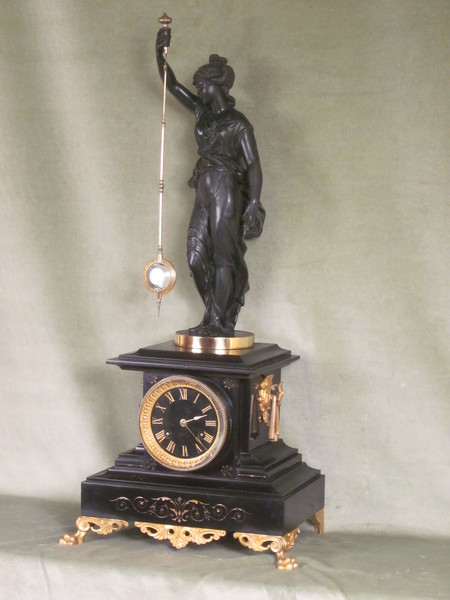 Guilmet mystery clock with pendulum swinging without any obvious impulse
